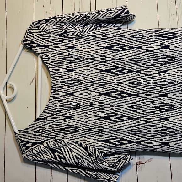 Tart Body Con Navy Blue Low Back Dress Size Medium NWT - Picture 2 of 12